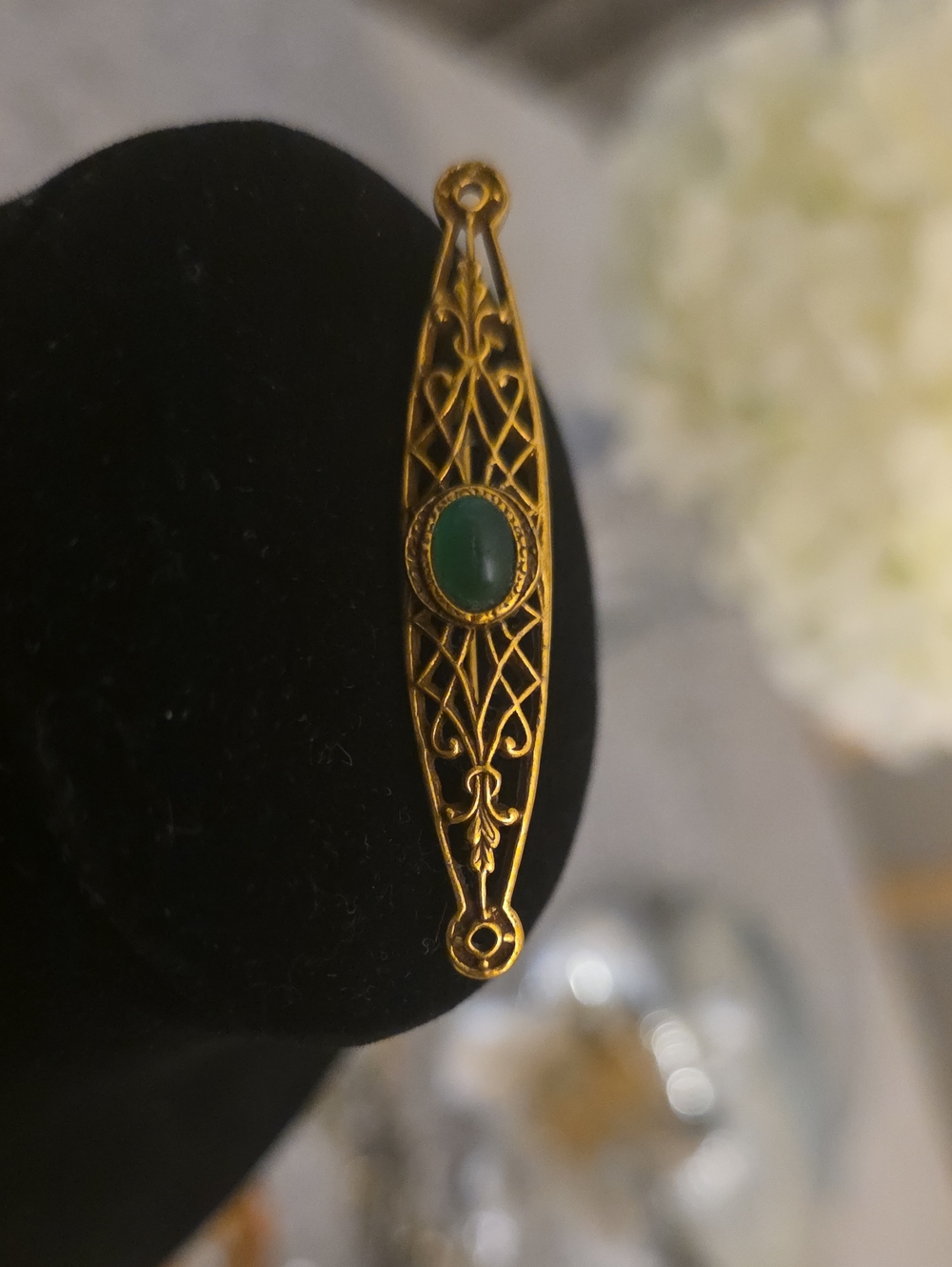 Vintage Gold Filigree Brooch with Green Cabochon